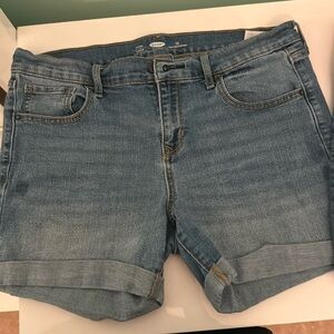 2 pairs of Old navy jean shorts